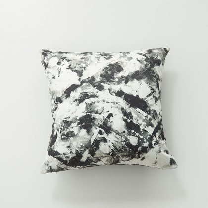 Chinese Ink Painting Polyester Pillow Case With Different Color Side
